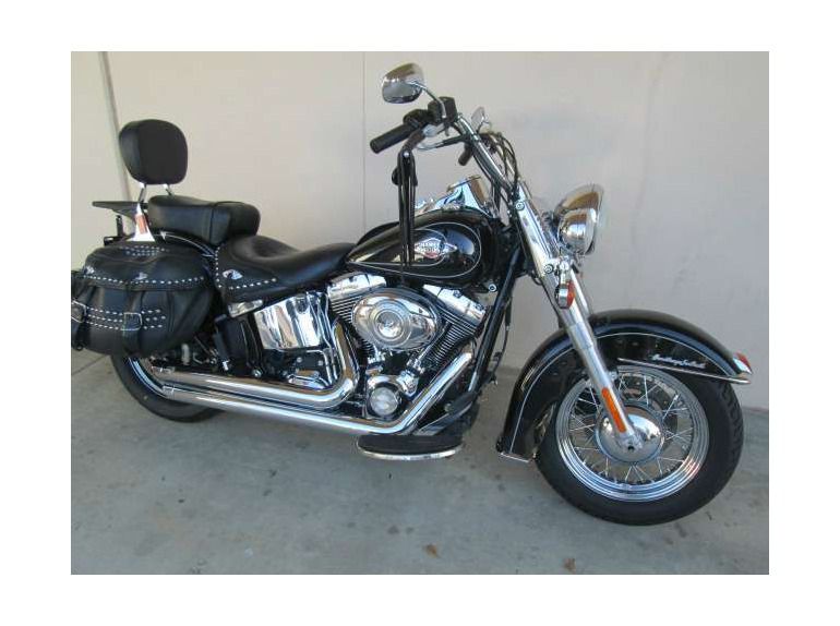 2009 Harley-Davidson Heritage Softail Classic , $11,799, image 3