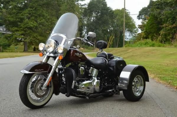 2011 Harley Davidson Deluxe Softail Trike !