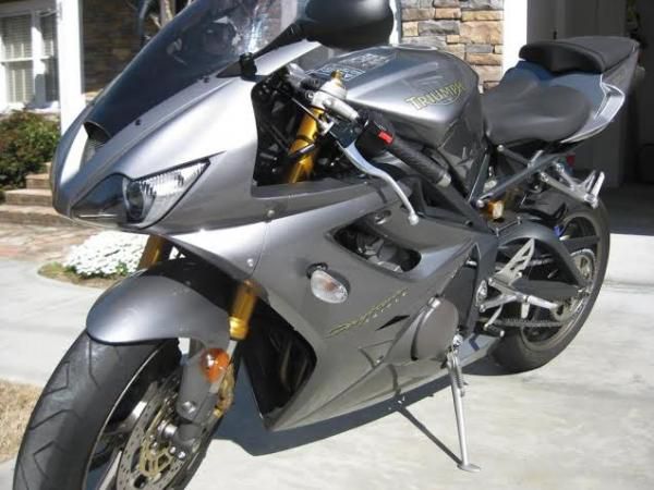 2007 Triumph Daytona=Maya