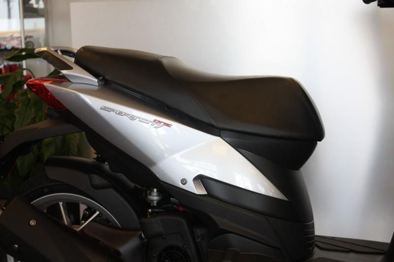 2009 Aprilia Sport City 125 Scooter , US $1,998.00, image 5