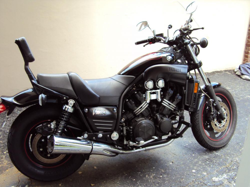 2006 Yamaha Vmax 1200 Sport Touring 