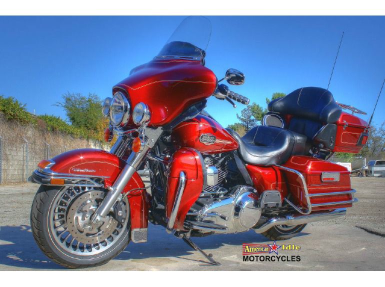2010 Harley-Davidson ULTRA CLASSIC ELECTRAGLIDE , $18,995, image 2