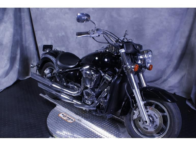 2006 Kawasaki Vulcan 2000 Classic Cruiser 