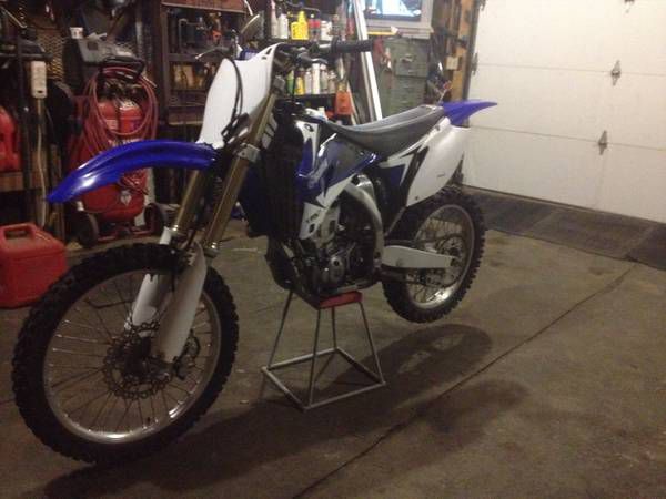2007 Yamaha yz450f 20 hours excellent cond.