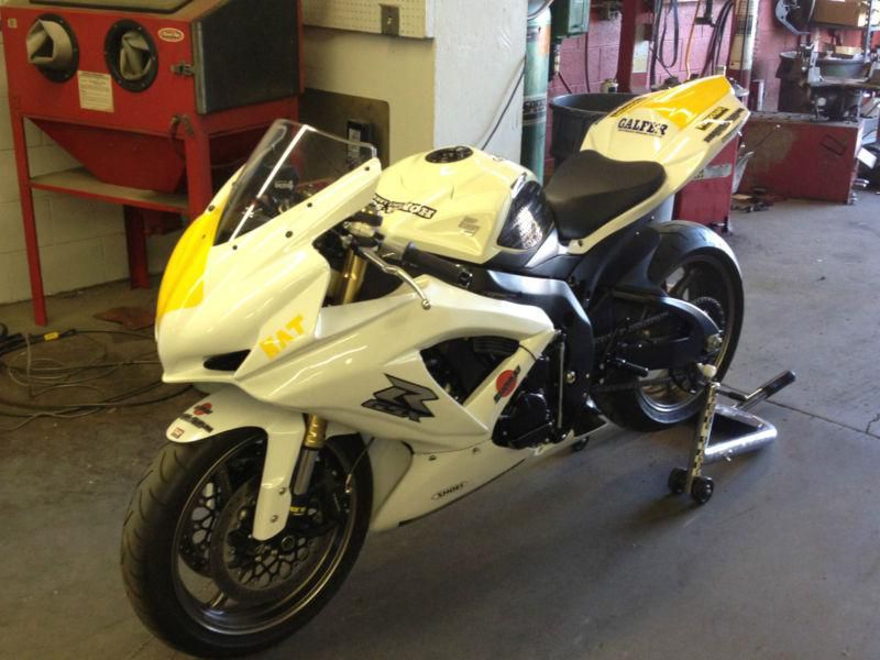 2009 gsx-r600 track bike