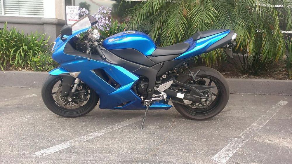 2008 kawasaki ninja zx-6r  sportbike 