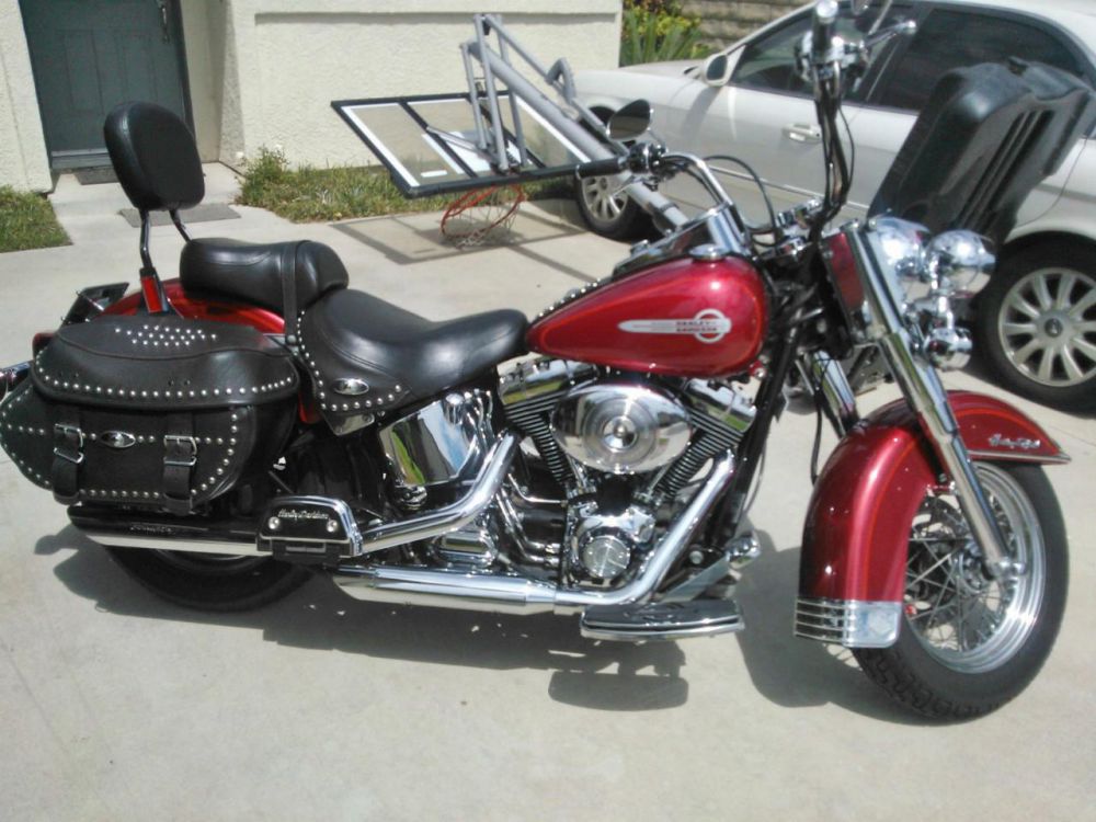 2004 harley-davidson heritage softail classic cruiser 