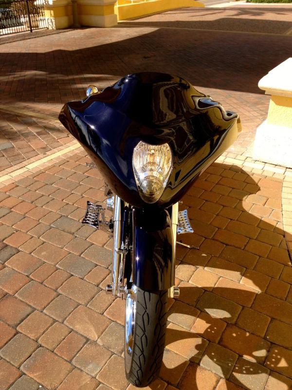 2010 HARLEY ROAD GLIDE STREET GLIDE 26