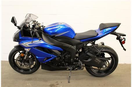 2011 kawasaki ninja zx-6r  sportbike 