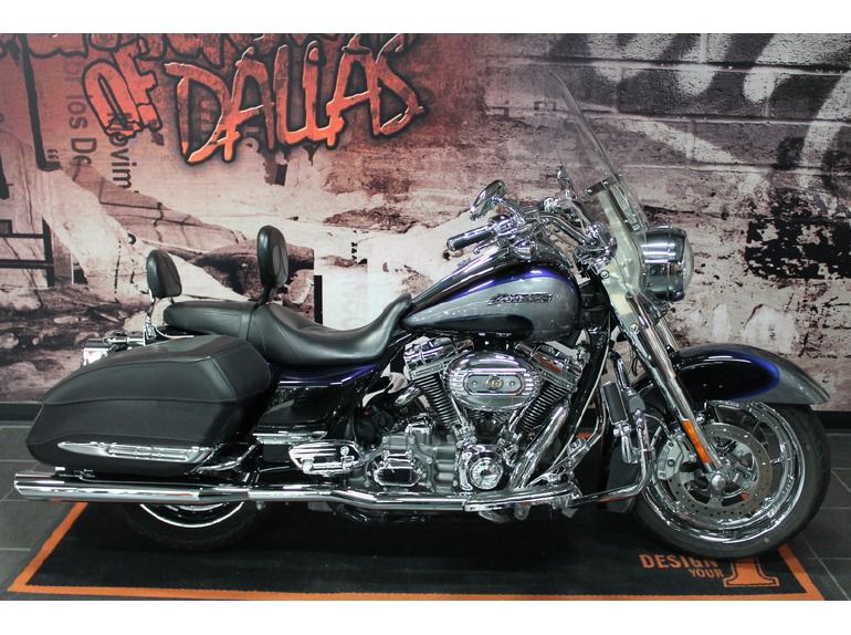 2008 Harley-Davidson FLHRSE4 - Road King Screamin' Eagle 