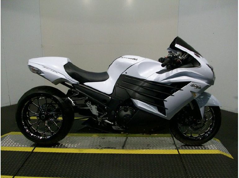 2013 Kawasaki Ninja ZX -14R 