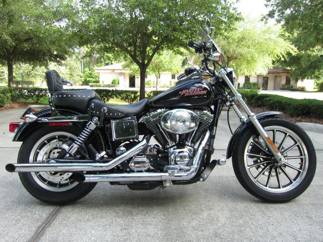 Used 2004 Harley Davidson FXDL Dyna for sale.