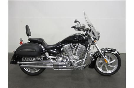 2006 Victory Kingpin Deluxe Cruiser 