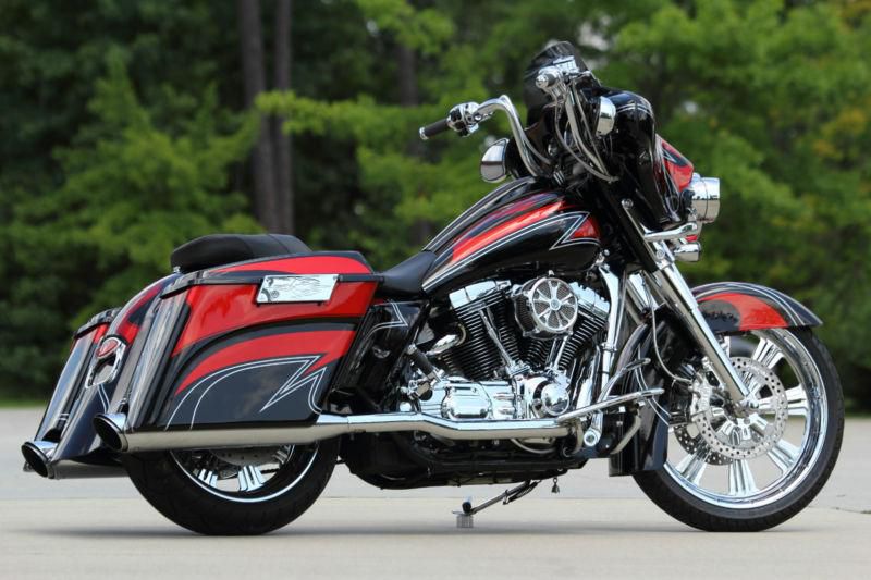 2006 ultra/street glide **mint** screamin eagle motor! $20k in xtra's!!