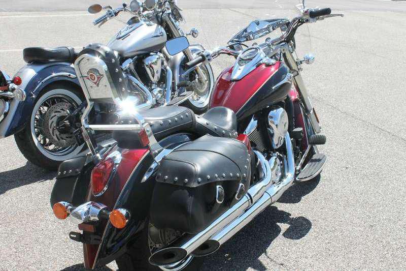 2010 kawasaki vulcan 900 classic lt  touring 