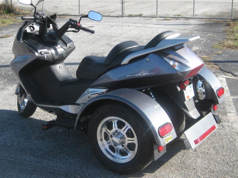 RICHLAND ROADSTER MOTORCYCLE TRIKE CONVERSION KIT ONLY!!! COLOR MATCHED!!!