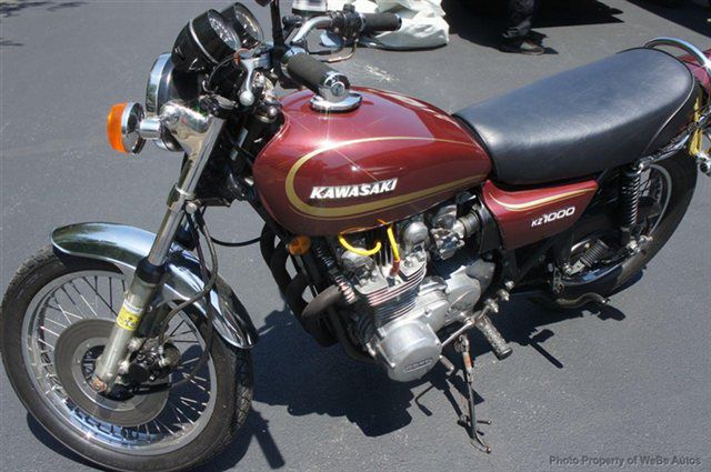 1977 Burgundy Kawasaki KZ1000