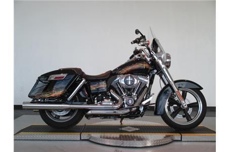 2012 Harley-Davidson DYNA GLIDE SWITCHBACK Cruiser 