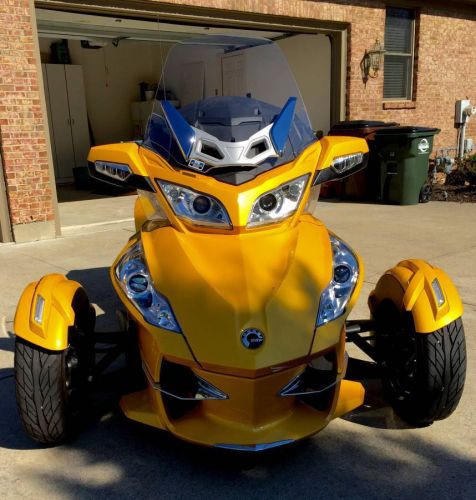 2013 Can-Am RT