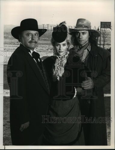 1989 Press Photo Rod Steiger, Alice Adair &amp; Alex McArthur in Desperado.