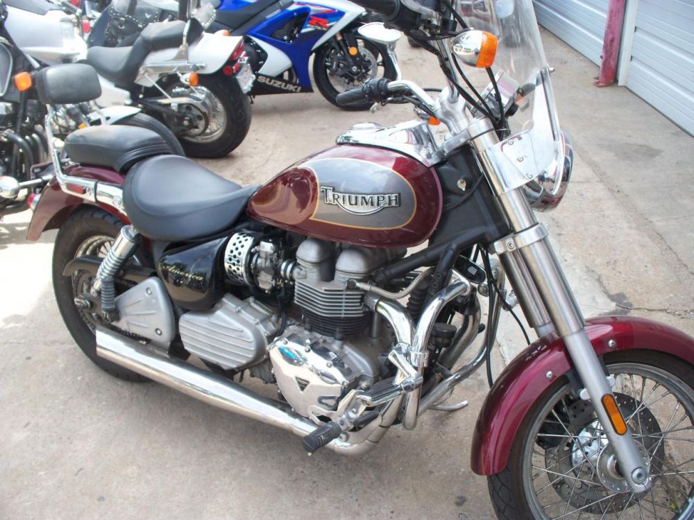 2005 Triumph Bonneville America Cruiser 