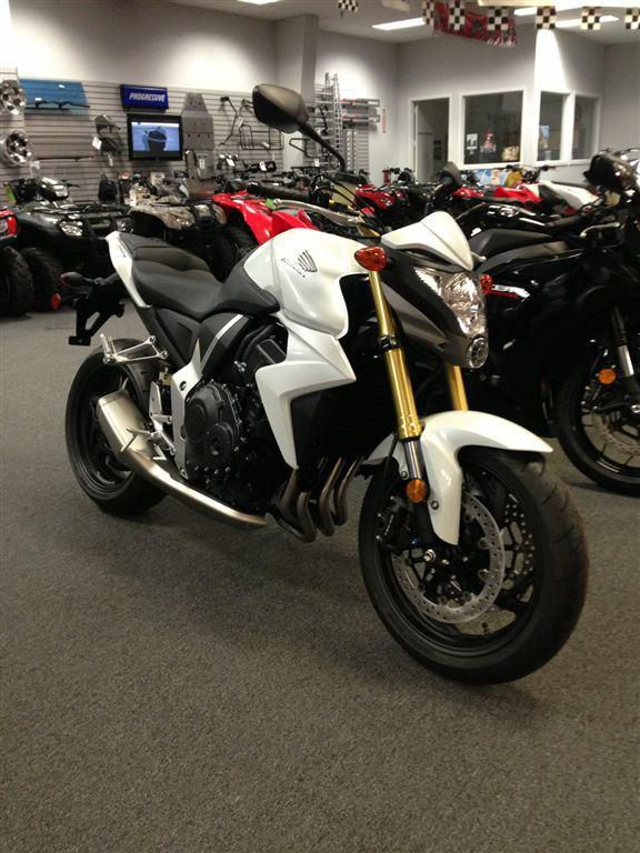 2013 Honda CB1000R Sportbike 