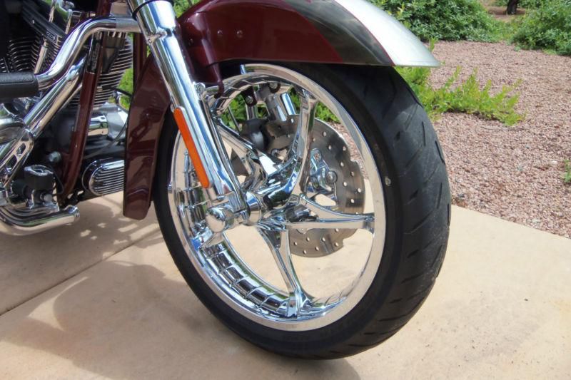 2010 CVO Softail Convertible SCREAMING EAGLE low milage extended service plan, US $18,000.00, image 6