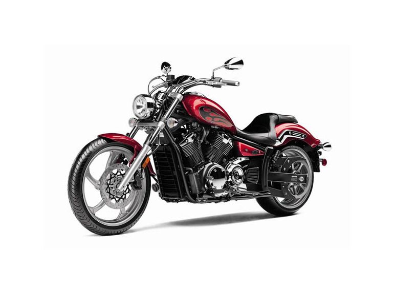 2012 yamaha stryker - reddish copper or candy red 