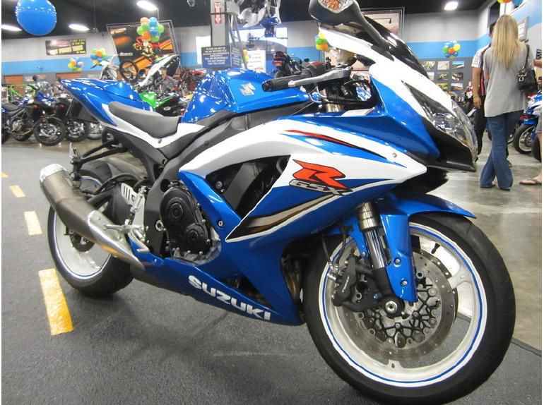 2009 Suzuki GSX-R 600 Sportbike 