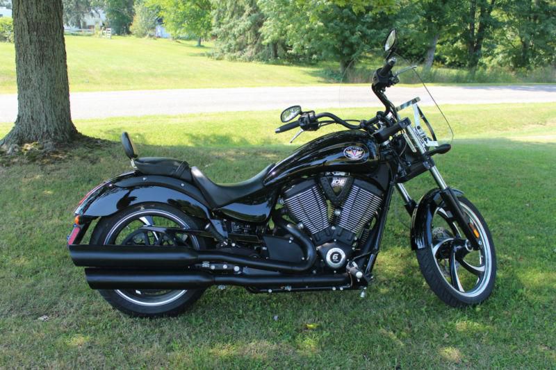 Victory Vegas 8-Ball 2012