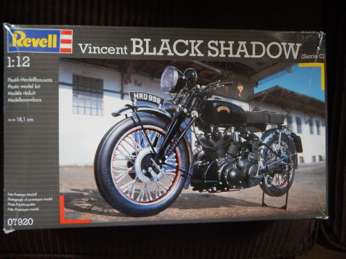 REVELL,,,,,,,VINCENT BLACK SHADOW