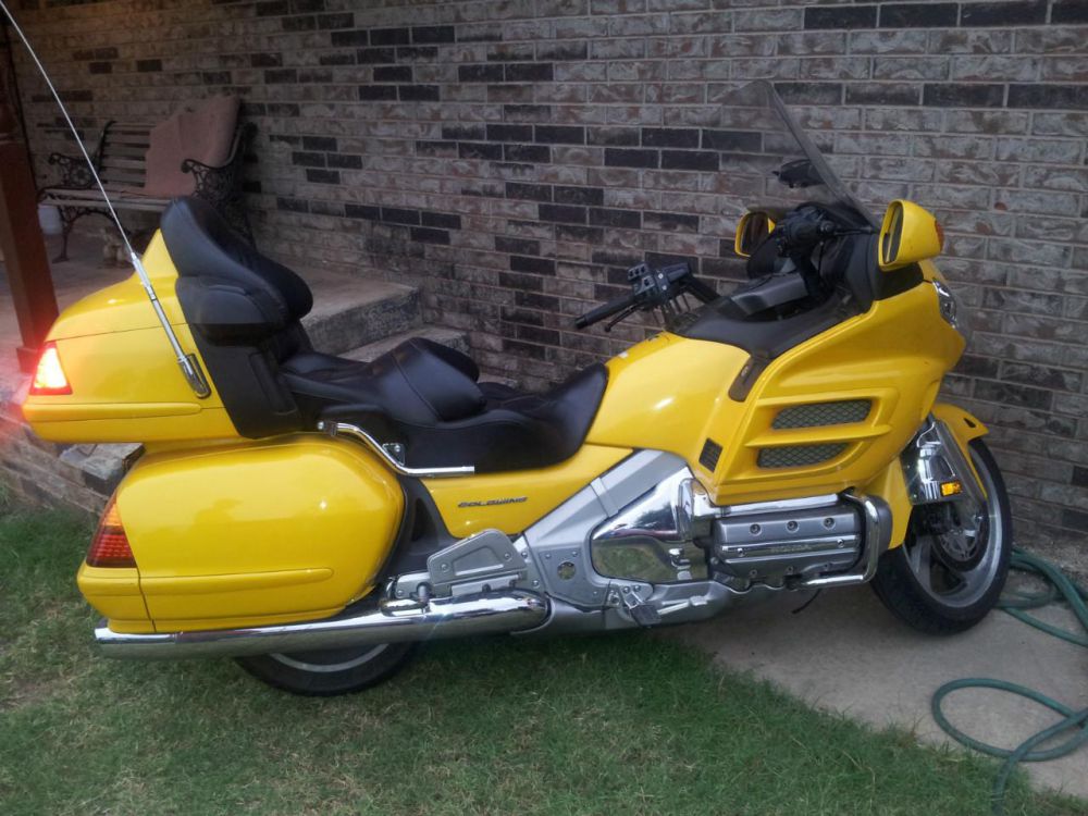 2005 honda gold wing 1800 touring 