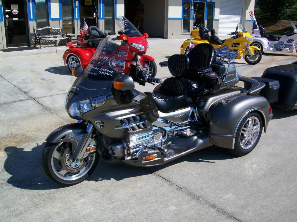 2008 honda gl1800ad gold wing  touring 