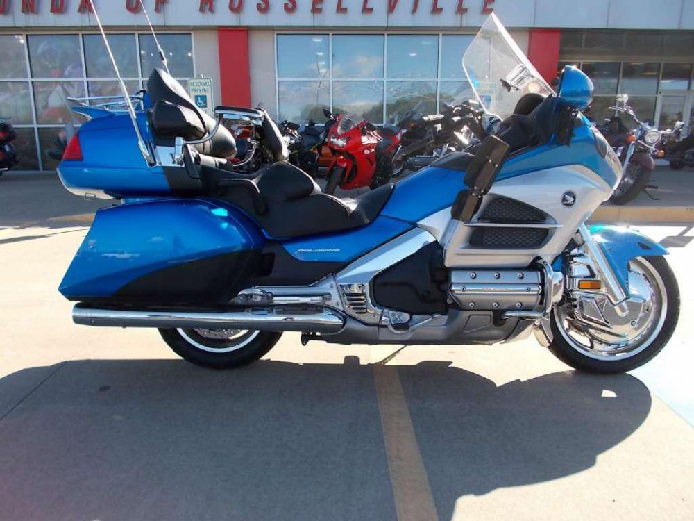 2012 honda gold wing audio comfort (gl18hpm)  touring 