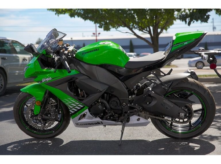 2010 Kawasaki Ninja ZX -10R , $9,487, image 4