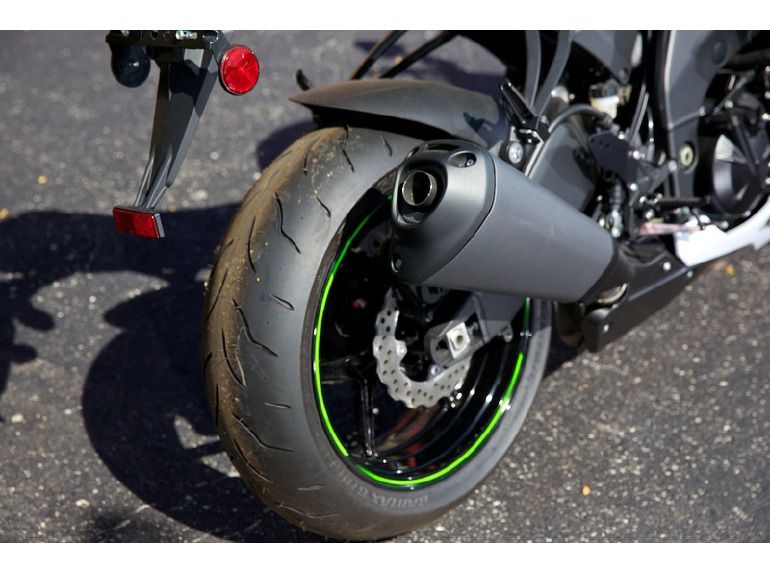 2010 Kawasaki Ninja ZX -10R , $9,487, image 18