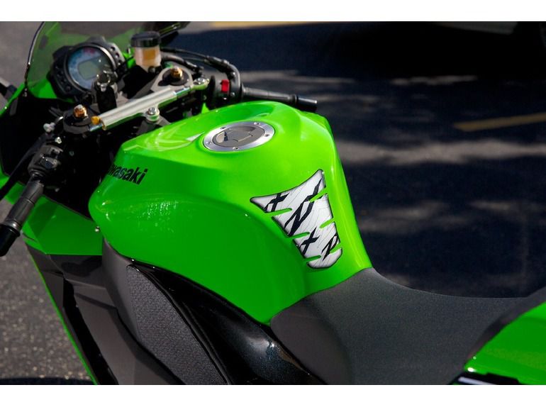 2010 Kawasaki Ninja ZX -10R , $9,487, image 21