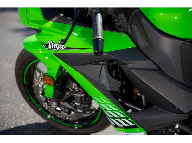 2010 Kawasaki Ninja ZX -10R , $9,487, image 24