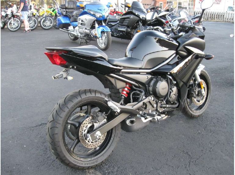 2011 Yamaha FZ6R , $5,690, image 5