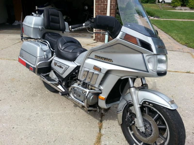 Honda goldwing