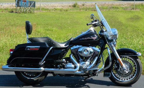 2010 Harley-Davidson Touring, US $44000, image 2
