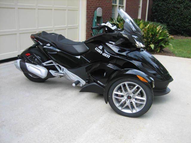 Can-Am Spyder ST SE5