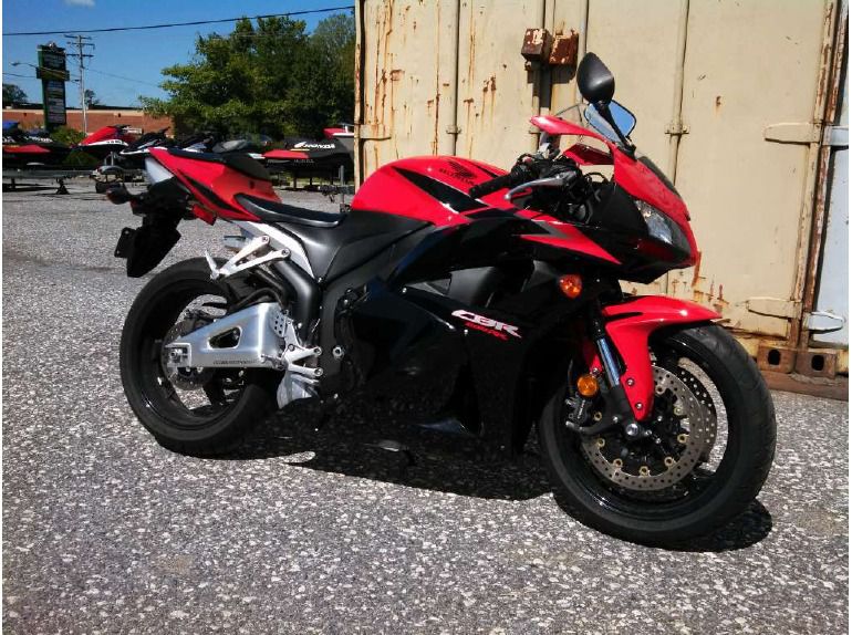 2011 honda cbr600rr 