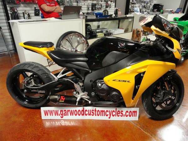 2008 Honda Cbr 1000rr ***** Lowered and Extended *************
