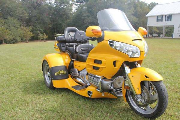 2002 Honda GL1800 GOLD WING NEW PRICE
