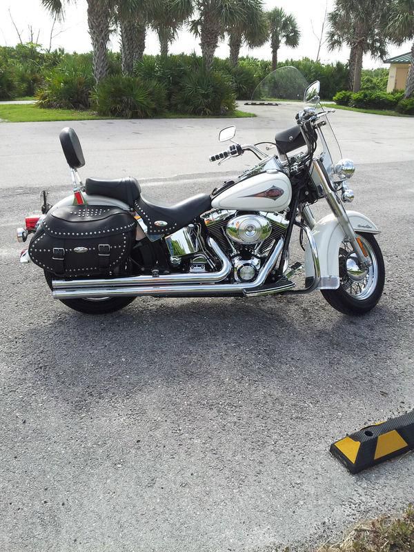 2000 heritage softail classic beautiful pearl white