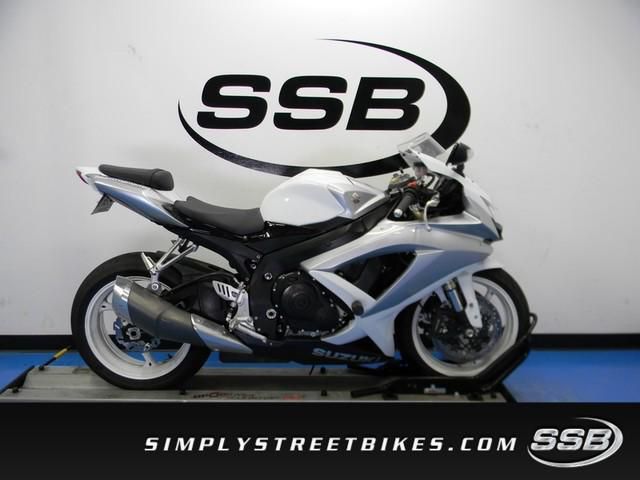 2008 Suzuki GSX-R600 Sportbike 