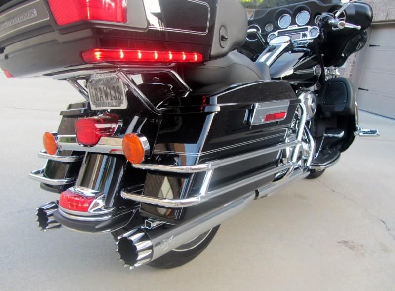 Like New. Low miles. Transferrable extended service plan written thru Harley., US $11,500.00, image 8