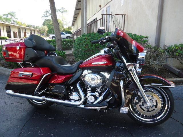 2012 Harley Ultra Limited looks and runs great !!!