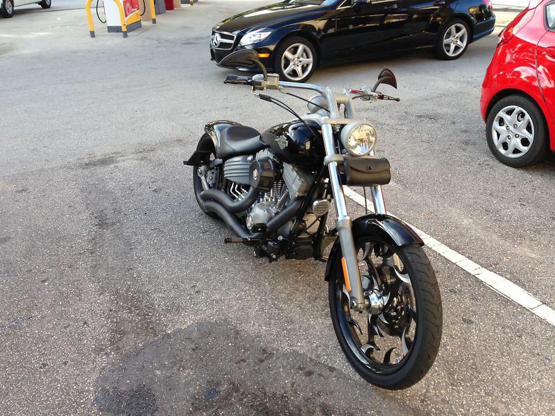 HARLEY DAVIDSON ROCKER CUSTOM